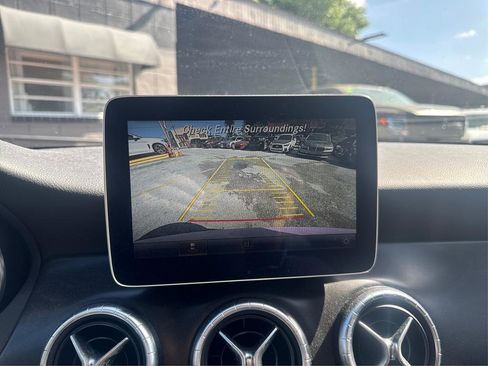 Used 2018 Mercedes-Benz CLA 250 4MATIC image 21