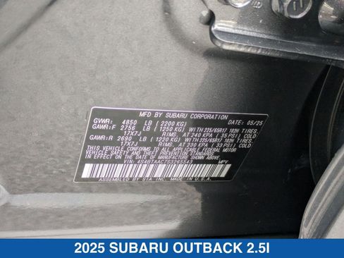 Certified 2025 Subaru Outback image 37