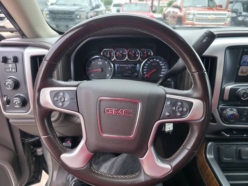 Used 2017 GMC Sierra 1500 SLT w/ SLT Premium Package AWD/4WD image 12