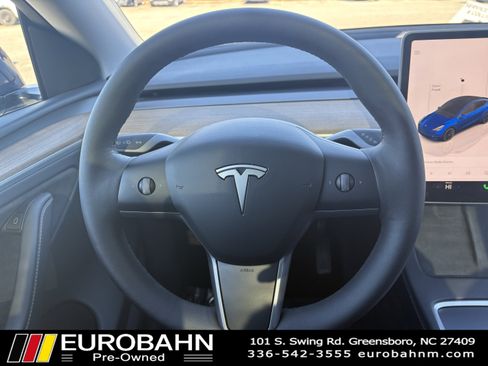 Used 2024 Tesla Model Y Long Range image 23