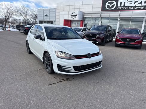 Used 2017 Volkswagen GTI Sport image 3
