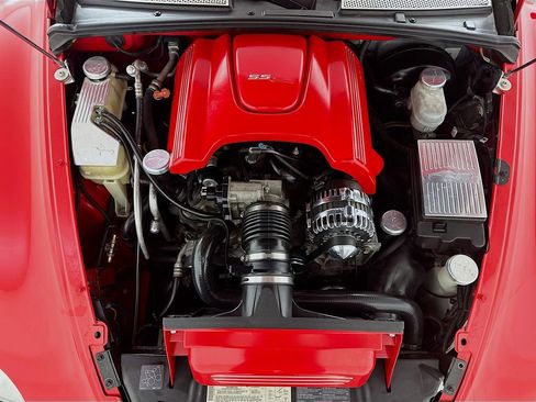 Used 2004 Chevrolet SSR w/ Preferred Equipment Group image 36