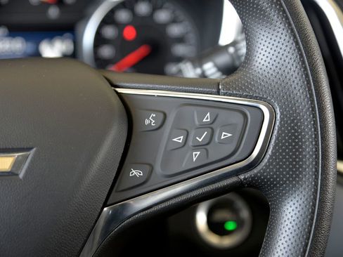 Used 2024 Chevrolet Equinox LS w/ LS Convenience Package image 23