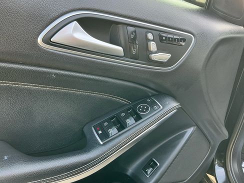 Used 2020 Mercedes-Benz GLA 250 GLA 250 4MATIC SUV image 24