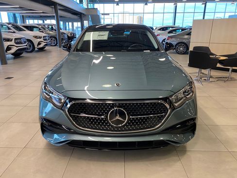 New 2026 Mercedes-Benz E 450 4MATIC Sedan image 4