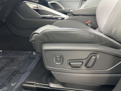 Used 2025 Audi Q5 Premium Plus w/ Premium Plus image 10