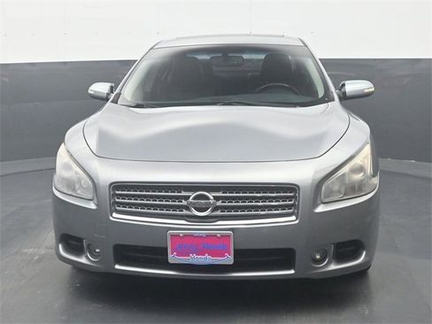 Used 2009 Nissan Maxima 3.5 SV w/ Sport Pkg image 3