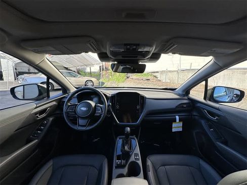Used 2025 Subaru Crosstrek 2.5i Limited w/ Crosstrek Mirror Package image 10
