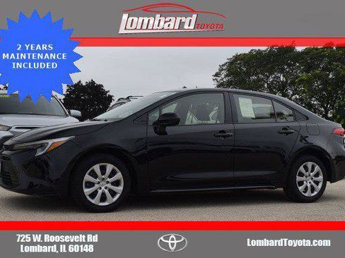 Certified 2024 Toyota Corolla LE image 1