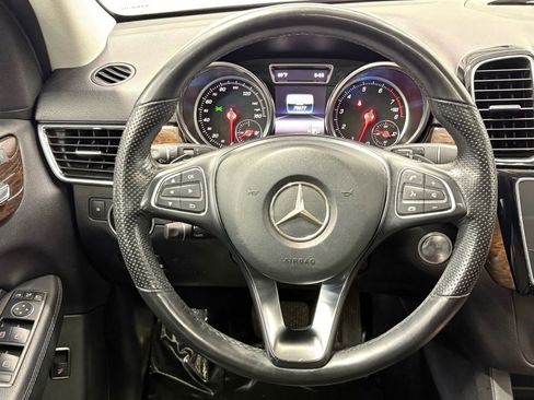 Used 2016 Mercedes-Benz GLE 350 4MATIC w/ Premium Package image 24