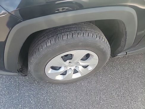 Used 2024 Toyota RAV4 LE image 2