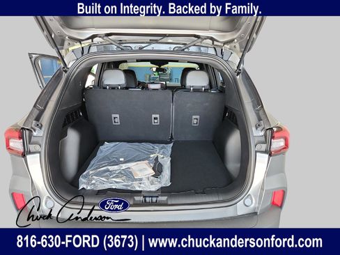 New 2025 Ford Escape ST-Line w/ Equipment Group 301A image 24