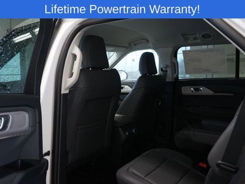 New 2026 Ford Explorer Active image 30