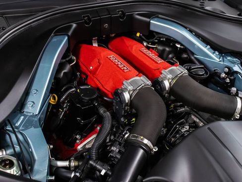 Certified 2024 Ferrari Roma Spider RWD image 56