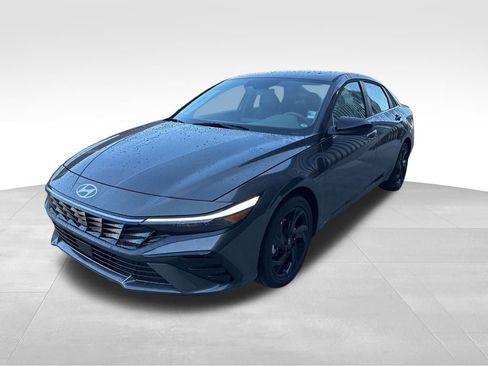 New 2026 Hyundai Elantra SEL Sport image 1