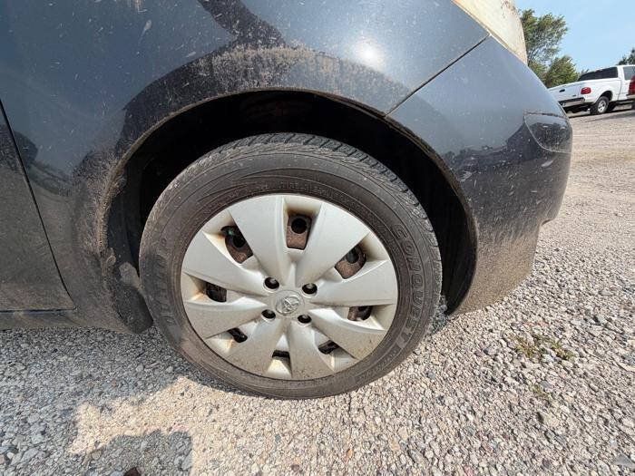 Used 2009 Toyota Yaris 2-Door Hatchback w/ Convenience Pkg FWD image 16