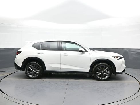 Certified 2025 Acura ADX A-Spec image 5