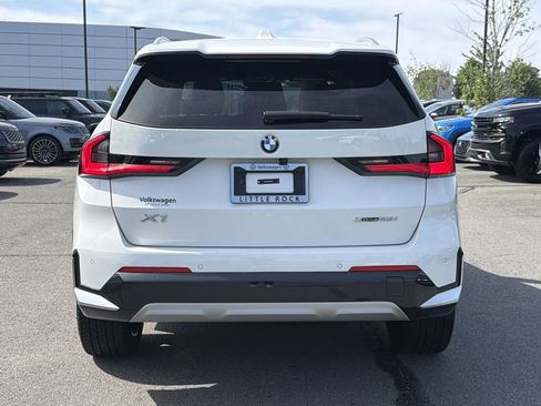 Used 2023 BMW X1 xDrive28i w/ Convenience Package image 4