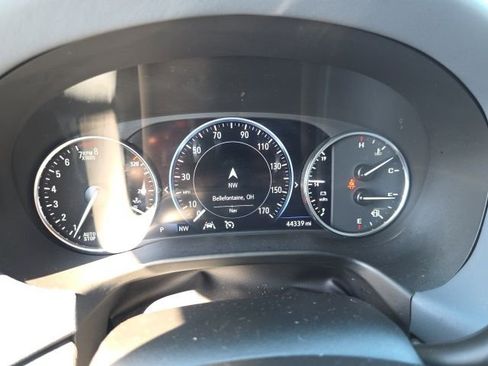 Used 2024 Buick Enclave Premium image 23