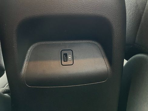 Used 2022 Nissan Sentra SV w/ Trunk Package image 25