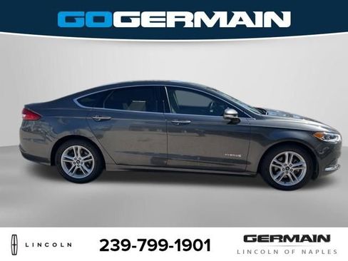 Used 2018 Ford Fusion SE w/ Equipment Group 602A image 6