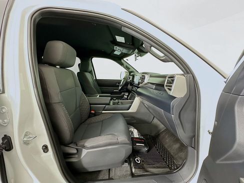 Used 2026 Toyota Tundra SR5 image 27