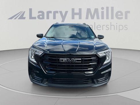 Used 2022 GMC Terrain SLE w/ Driver Convenience Package AWD/4WD image 8