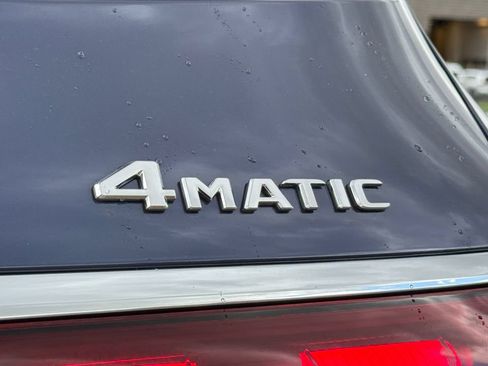 Used 2025 Mercedes-Benz GLS 450 4MATIC image 9