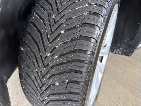 Used 2018 Tesla Model X 75D image 26