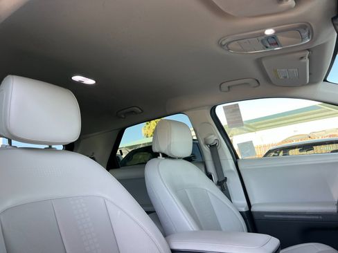 Used 2023 Hyundai Ioniq 5 SEL RWD image 16