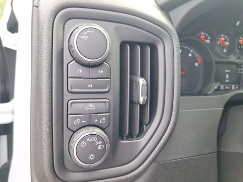New 2025 Chevrolet Silverado 3500 W/T w/ WT Convenience Package AWD/4WD image 18
