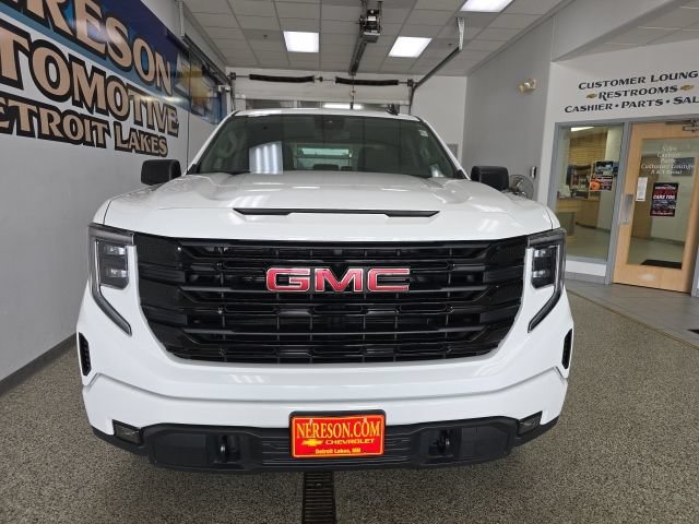 Used 2026 GMC Sierra 1500 Elevation AWD/4WD image 2