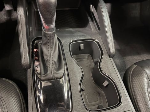 Used 2022 Nissan Frontier PRO-4X w/ Pro-4X Premium Package image 16