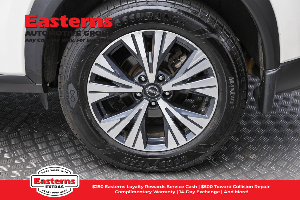 Used 2023 Nissan Rogue SV w/ SV Premium B Package AWD/4WD image 9