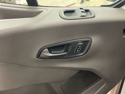 Used 2023 Ford Transit 350 XLT image 12