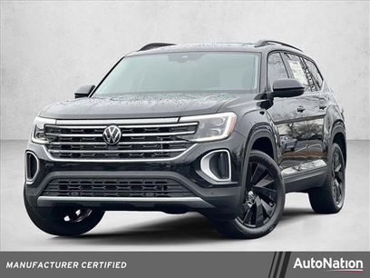 Used 2025 Volkswagen Atlas SE