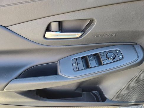 Certified 2026 Nissan Sentra SV w/ SV Convenience Package FWD image 22