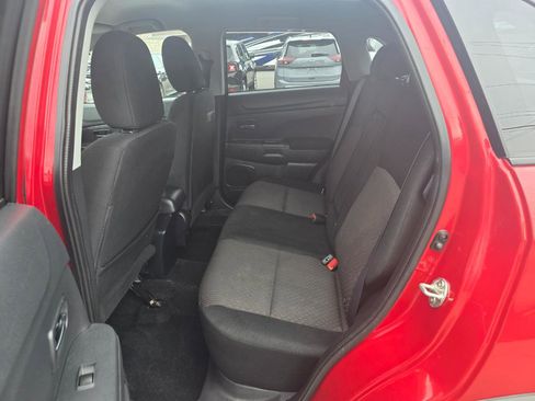 Used 2017 Mitsubishi Outlander Sport ES AWD/4WD image 12