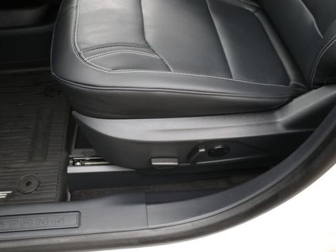 Used 2025 Ford Mustang Mach-E Premium AWD/4WD image 21