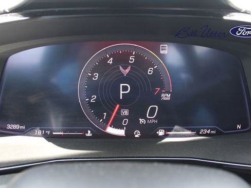 Used 2021 Chevrolet Corvette Stingray Premium Cpe w/ Z51 Performance Package image 26