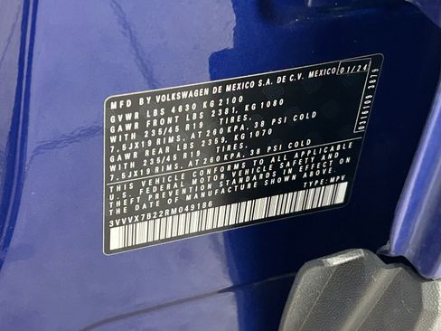 Used 2024 Volkswagen Taos SE w/ Panoramic Sunroof Package image 30