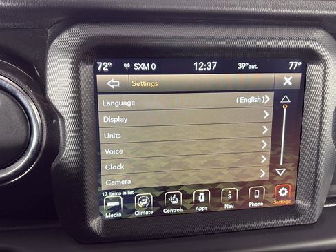 Used 2023 Jeep Wrangler Unlimited Sahara image 35