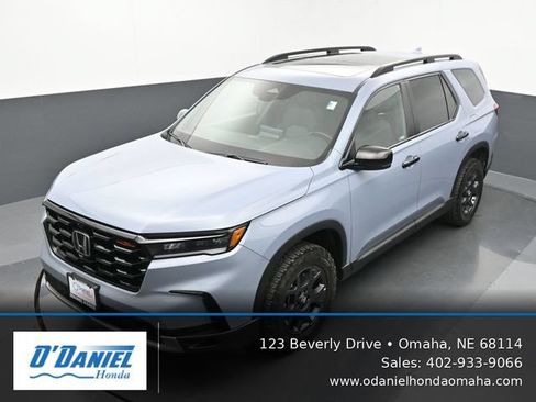 Used 2024 Honda Pilot TrailSport image 21