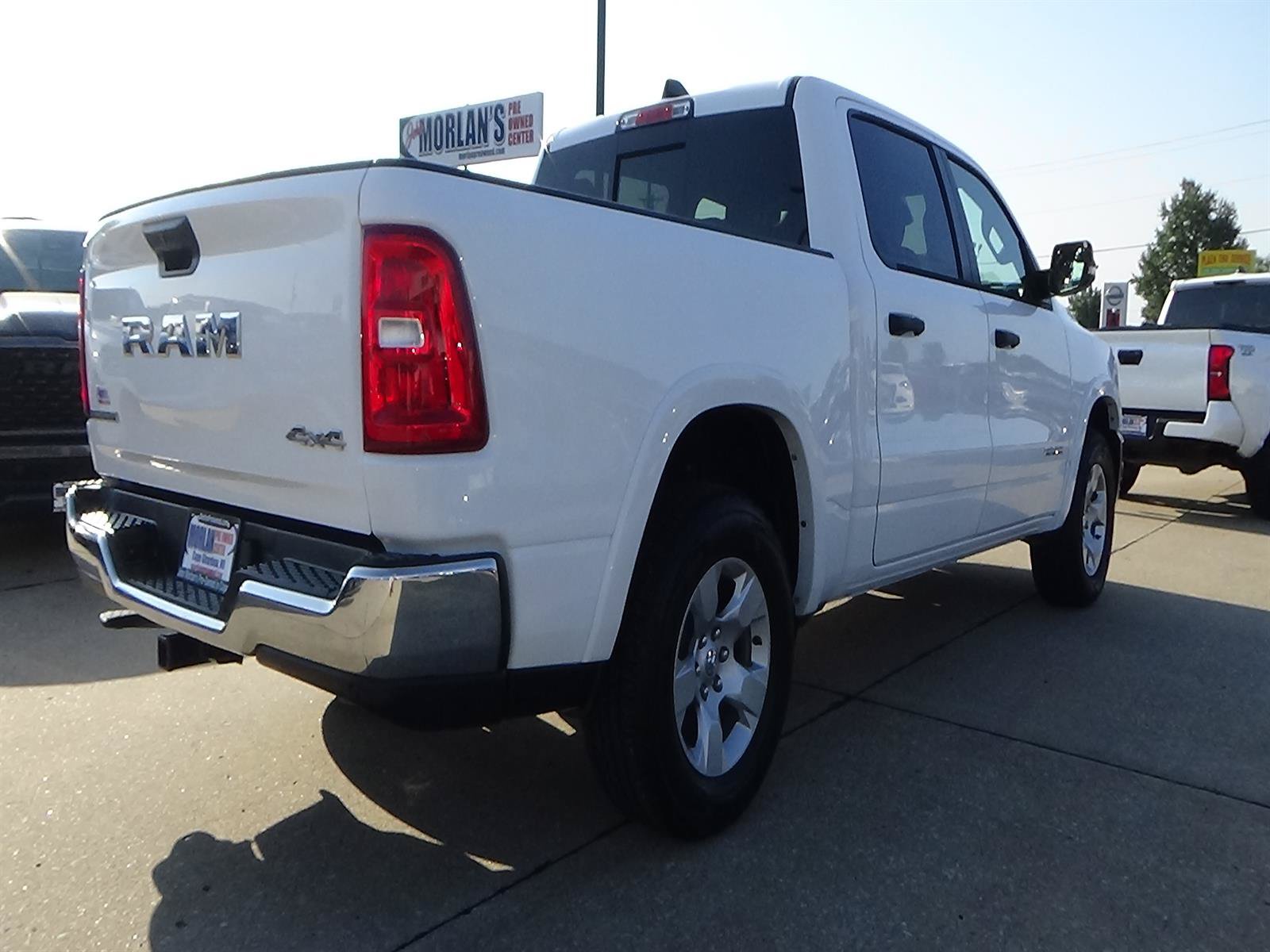 Used 2025 RAM 1500 Big Horn AWD/4WD image 5