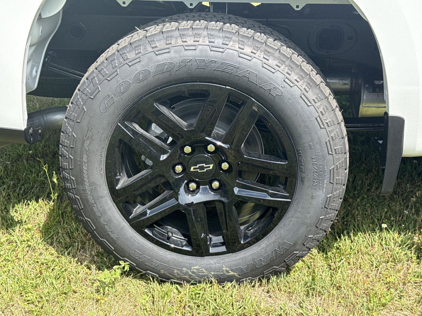 New 2026 Chevrolet Silverado 1500 RST w/ RST Select Package AWD/4WD image 8