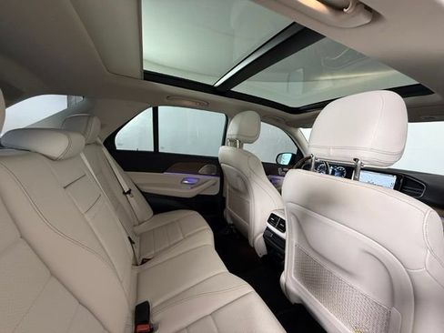Used 2023 Mercedes-Benz GLE 450 4MATIC image 42