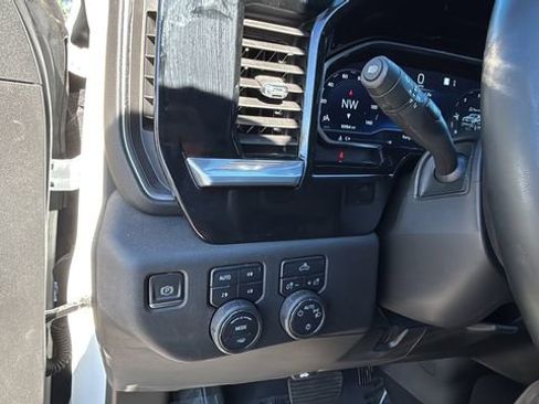 Used 2023 Chevrolet Silverado 1500 LT AWD/4WD image 21