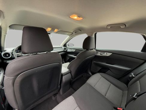 Used 2023 Kia Forte LXS FWD image 25