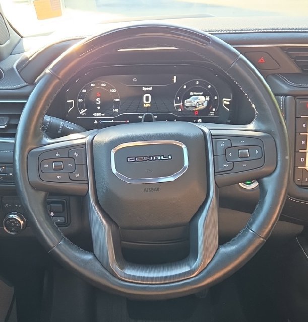 Used 2023 GMC Yukon XL Denali Ultimate w/ LPO, Floor Liner Package AWD/4WD image 22