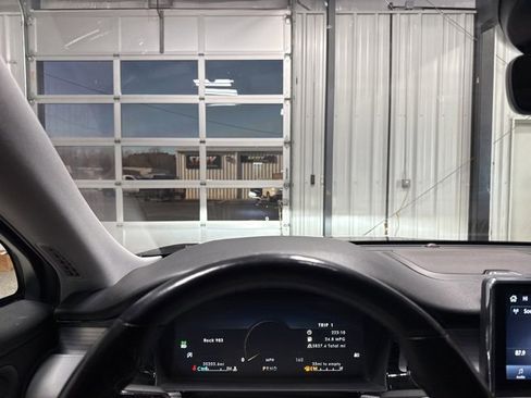 Used 2022 Lincoln Corsair Reserve w/ Luxury Package image 10